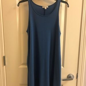 Sleeveless tunic dress with pockets!
